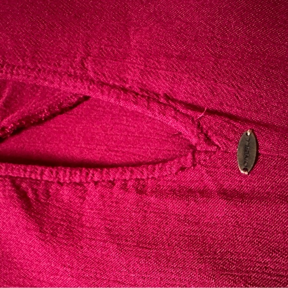 O'Neill Deep Raspberry Top - Picture 6 of 6